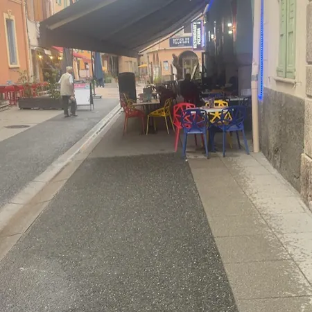 Apartment Bien Equipe Jausiers